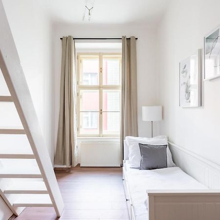 Budget Reznicka apartment Prag Exteriör bild