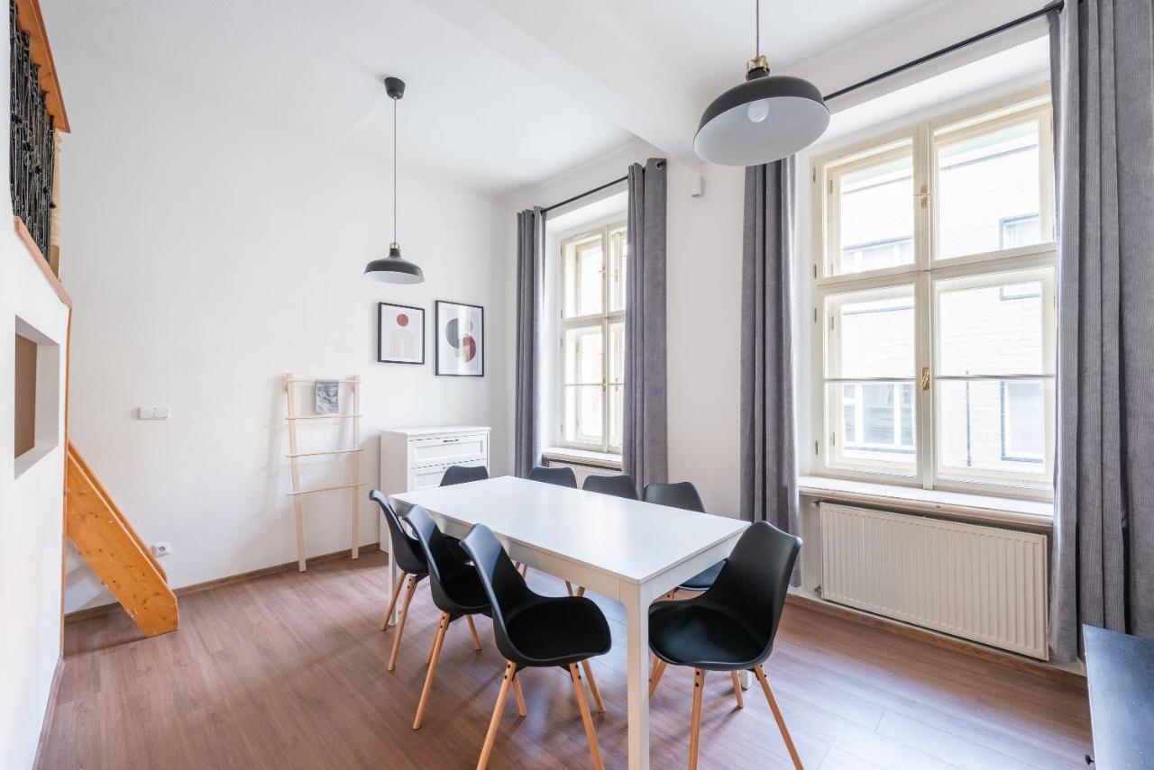 Budget Reznicka apartment Prag Exteriör bild